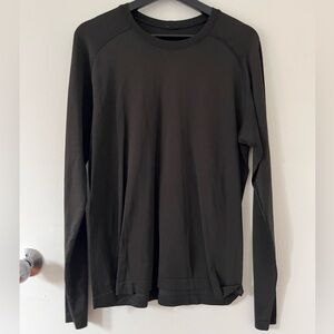 Lululemon Metal Vent Tech Long Sleeve – Black – Men’s Medium